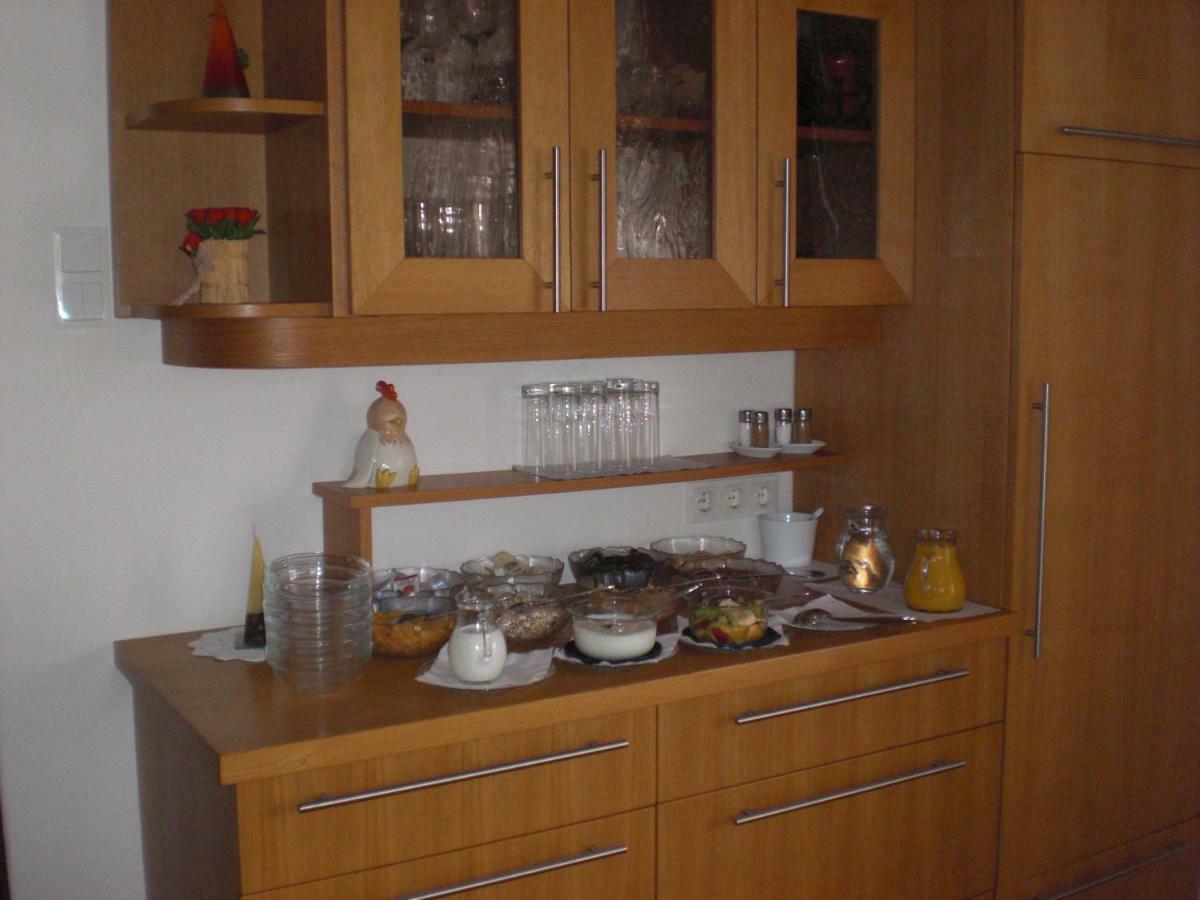 Sorli Pension Bodensdorf Bagian luar foto